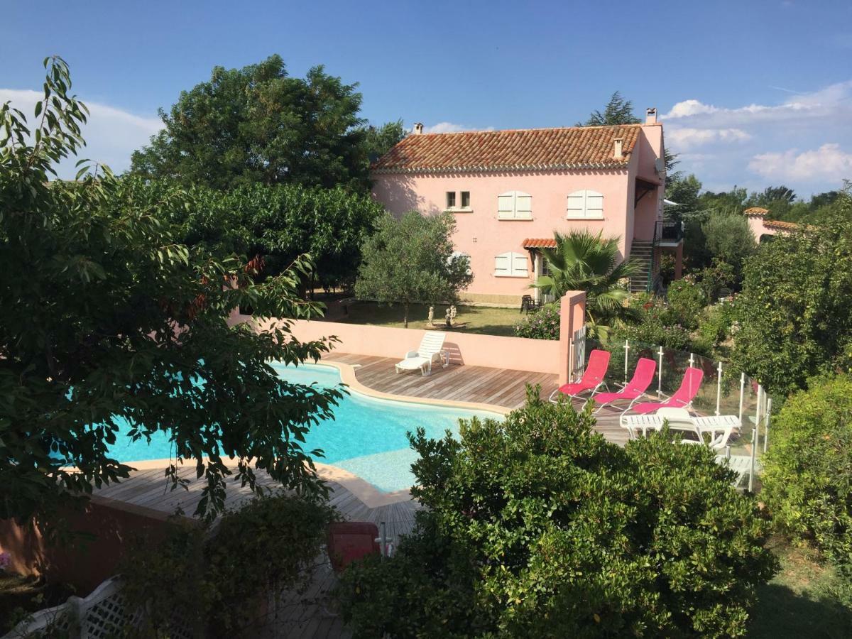 Jm Vacances Serignan Bagian luar foto
